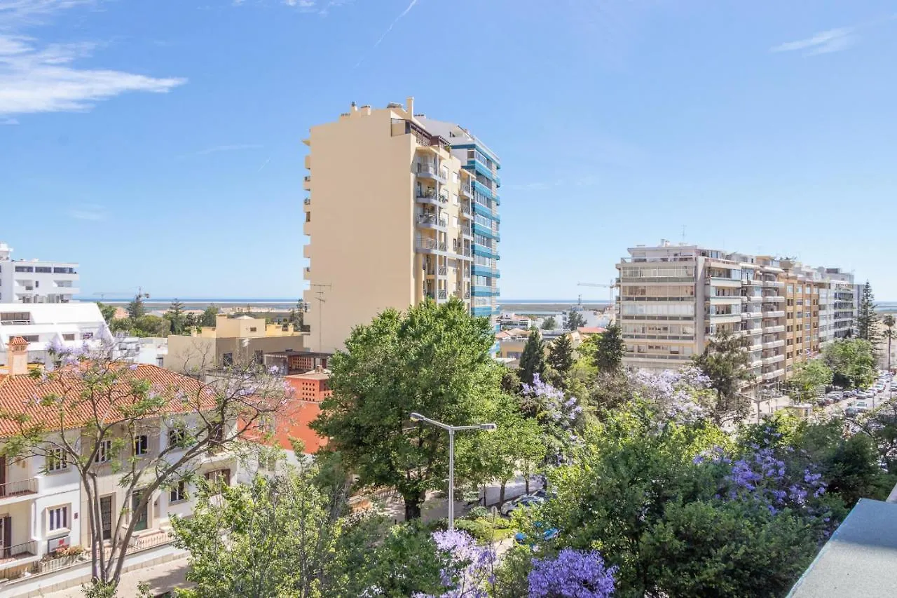 Avenue 41 Guest House Faro