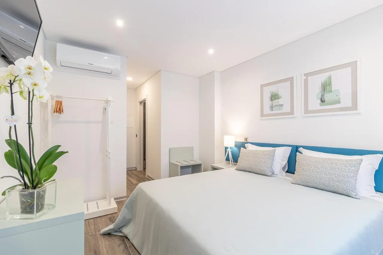 Avenue 41 Guest House ファロ ポルトガル