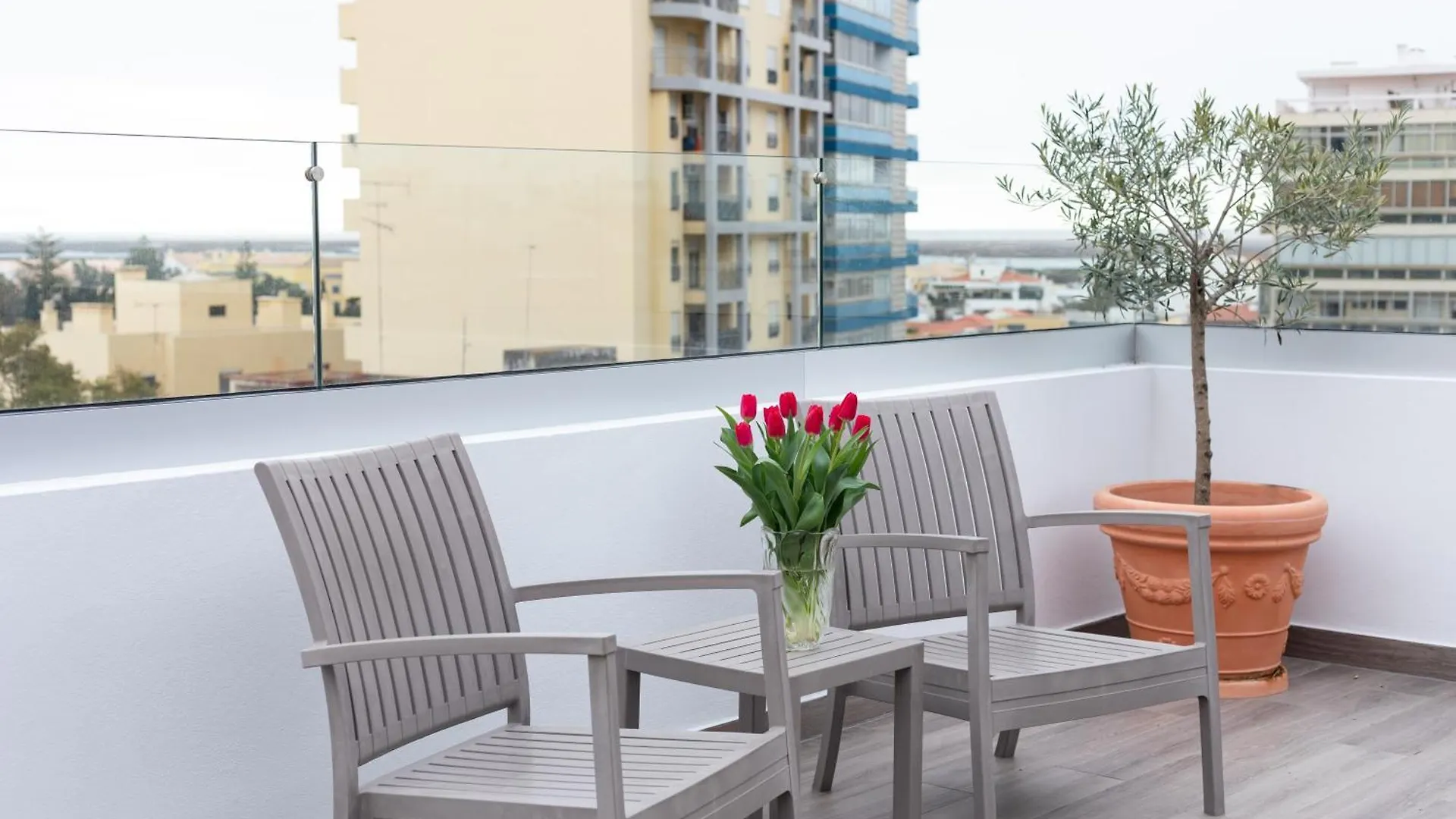 Avenue 41 Guest House Faro